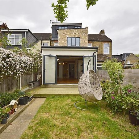 Contemporary 3 Bed House With Spacious Garden Close To Stratford & Canary Wharf لندن المظهر الخارجي الصورة