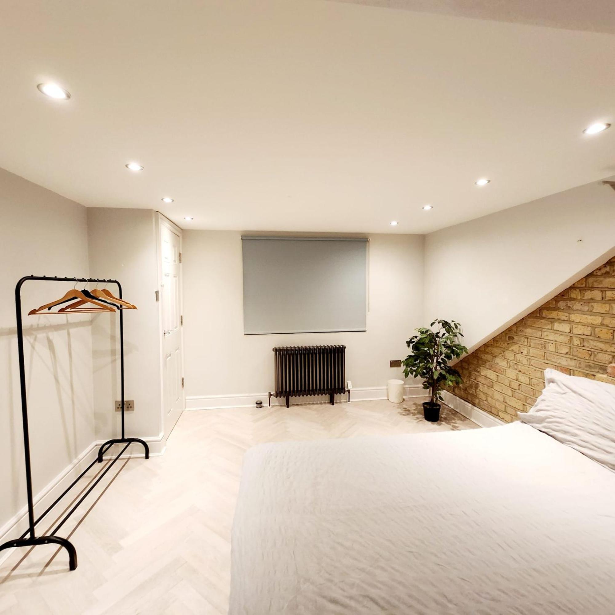 Contemporary 3 Bed House With Spacious Garden Close To Stratford & Canary Wharf لندن الغرفة الصورة